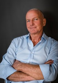 Dr. Olaf Kapella